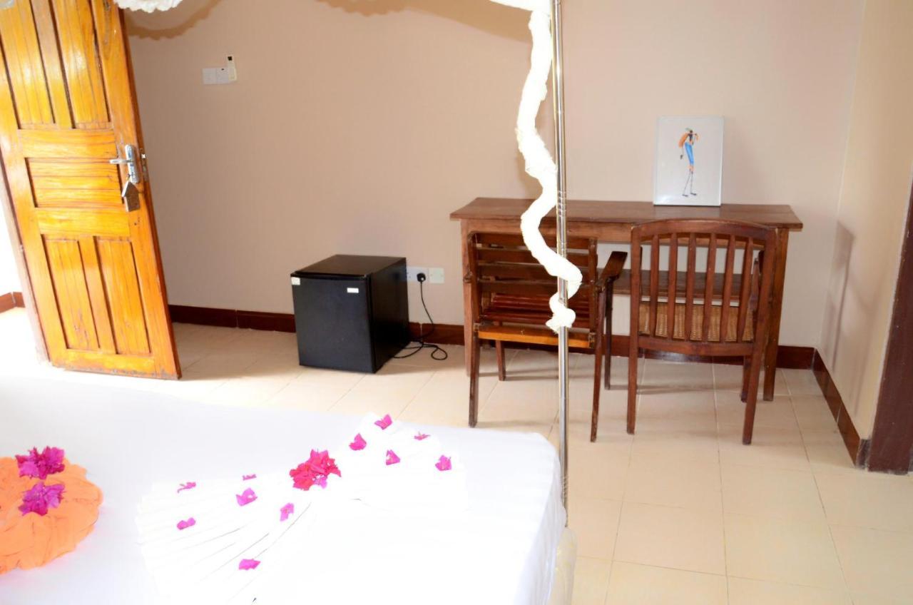 Funky Squids Beach Resort Bagamoyo Εξωτερικό φωτογραφία