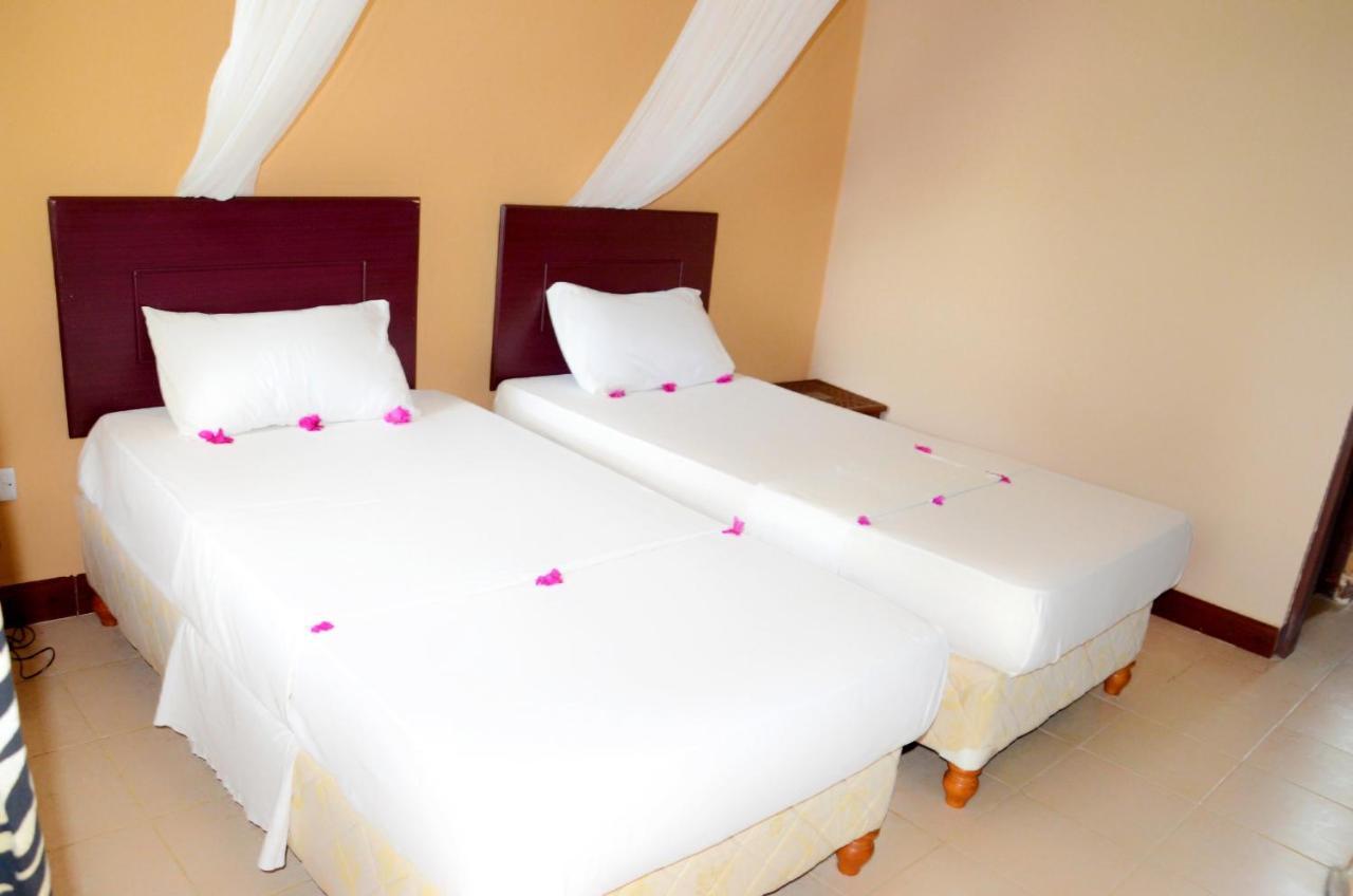 Funky Squids Beach Resort Bagamoyo Εξωτερικό φωτογραφία
